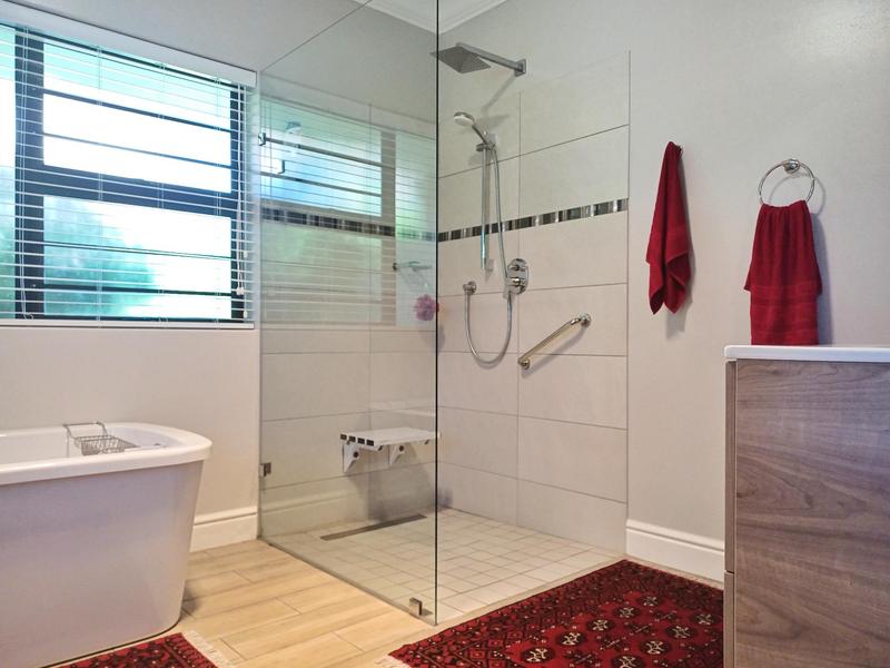 3 Bedroom Property for Sale in Reebok Western Cape